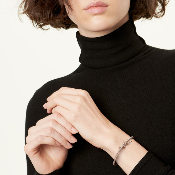 Elegance Diamond Knot Nail Bangle