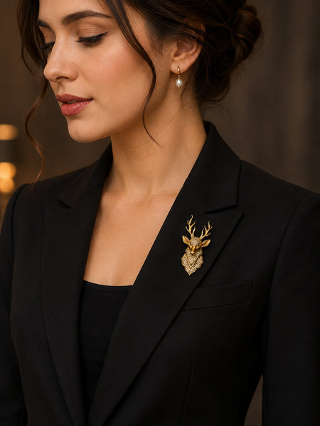 Royal Deer Brooch – Elegant Golden Statement Accessory