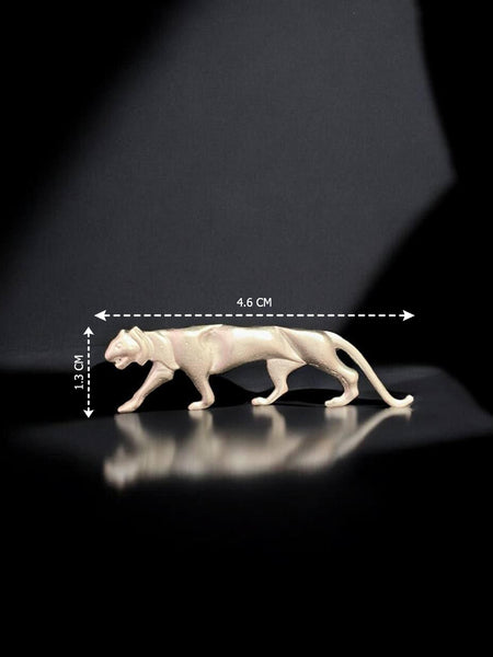 Matt Silver Lion Brooch with AAA Quality AD Stones – Brass Metal