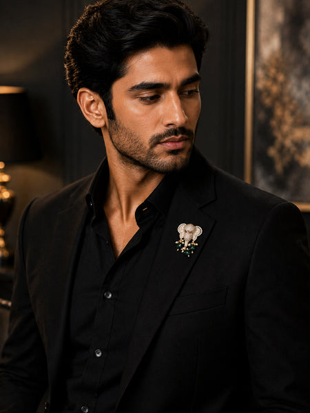 Luxury Victorian Elephant Pendant with Onyx Stones & Pearl Beads – Brass Plated AAA Quality Jewelry
