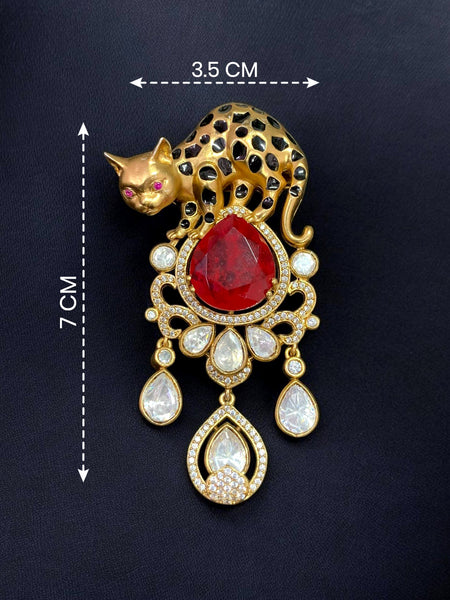 Luxury Cheetah Motif Brooch Golden Finish with Ruby Red Doublet Stone