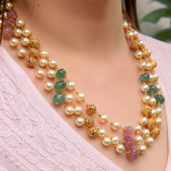 Women’s Three-Layer Pearl Beaded Necklace with Green and Pink Beads – Elegant Gold-Tone Traditional Jewellery  Features: