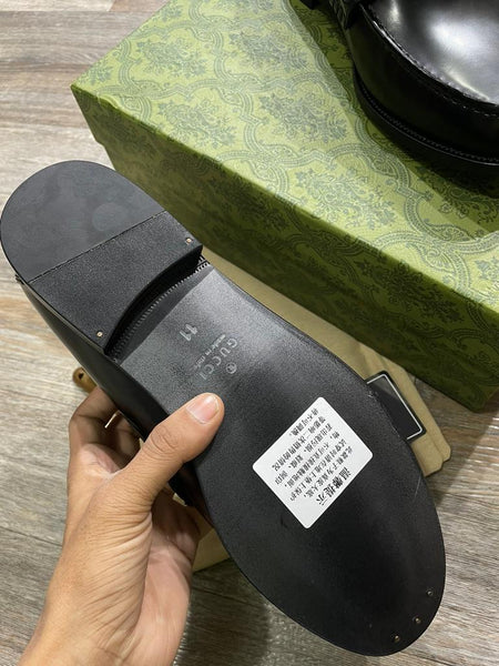 Logo-Letter Hardware Leather Shoes For Men