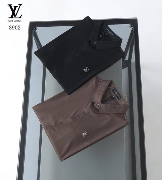 Elegant Style With  Initial Log Half Sleeve Shirt