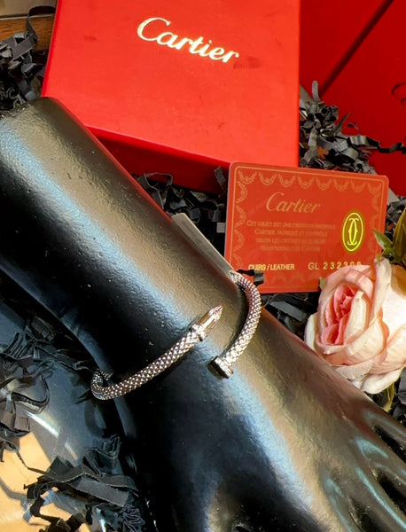 Luxury Nail Bracelet For Quality Lovers