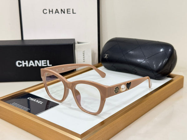 Exclusive and Fashionable  Women  Frame