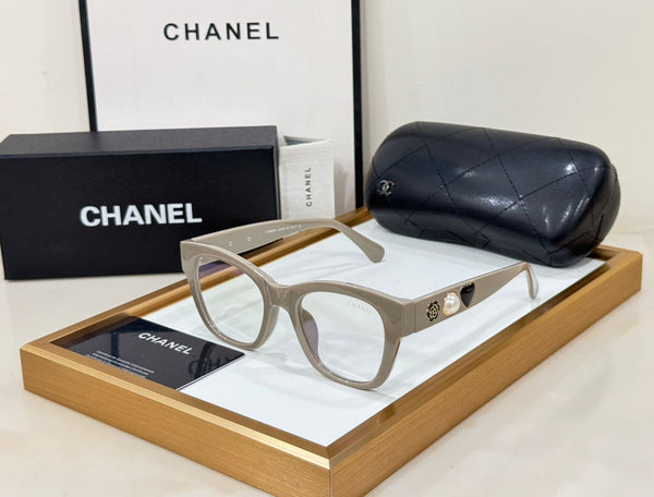 Exclusive and Fashionable  Women  Frame