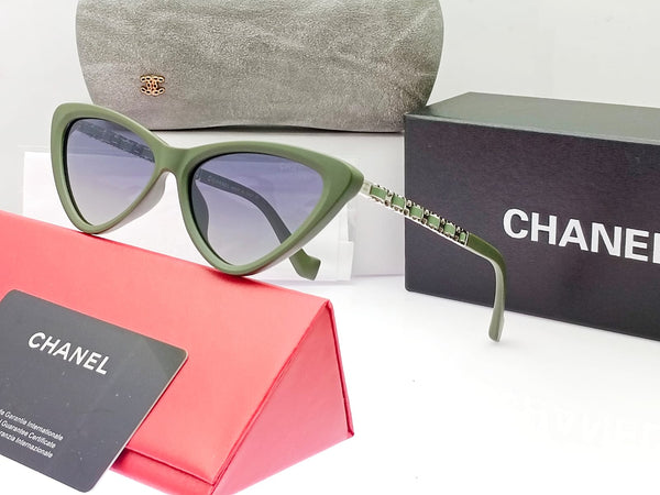 Exclusive Women Cat Eye Sunglasses with UV Protected Lens