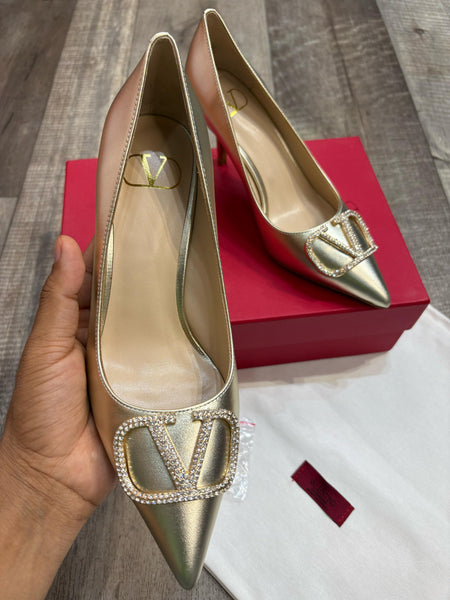 Premium Brand  V Logo Embellished Pump Heel Sandal