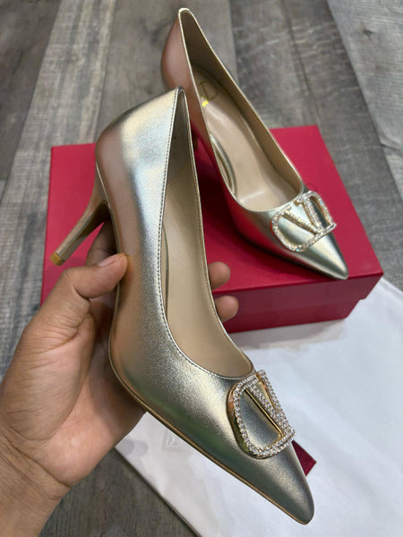 Premium Brand  V Logo Embellished Pump Heel Sandal