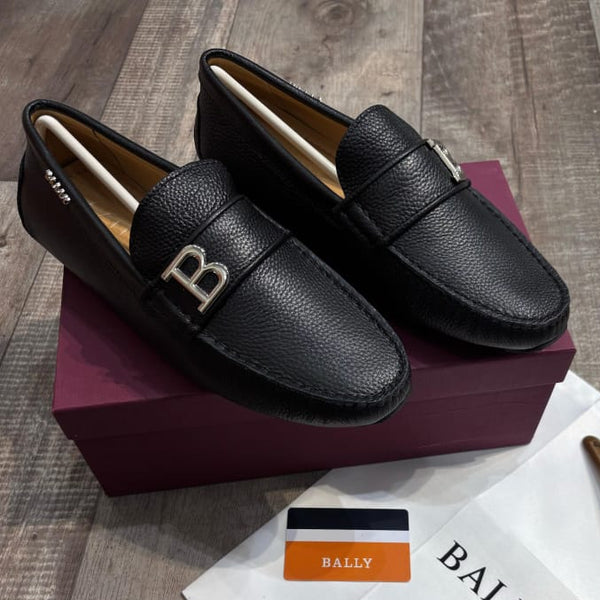 Luxury Black Loafer for Men – Premium Finish