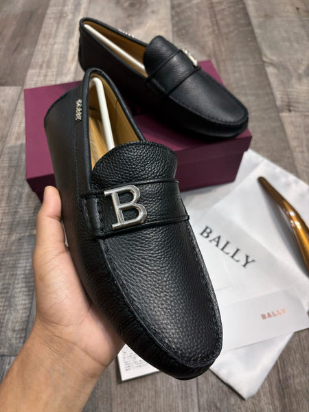 Luxury Black Loafer for Men – Premium Finish
