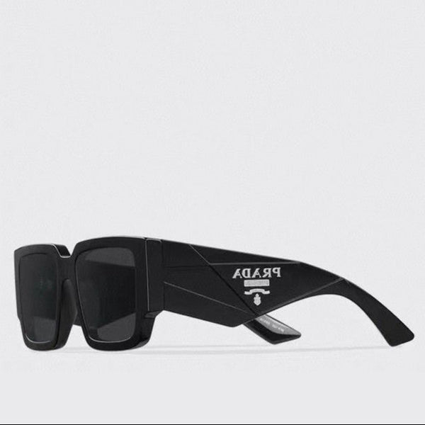 Men's Black Oversized Sunglasses Premium Designer Eyewear with Bold Frame