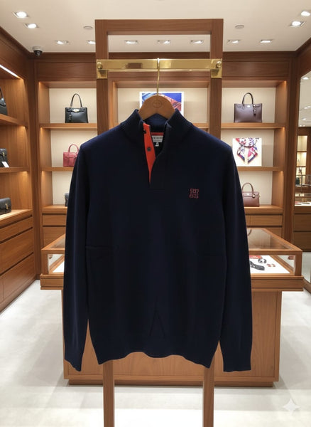 Classic Navy Blue  Knit Pullover with Contrast Collar Detailing