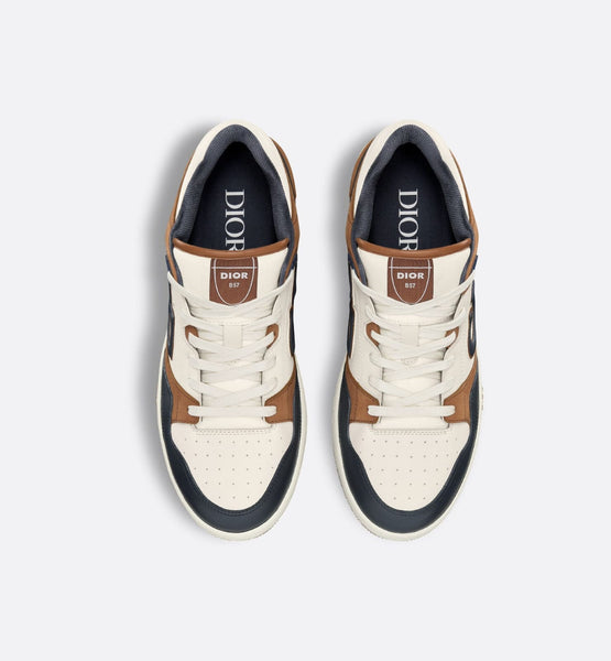 B57 Dribble Low-Top Sneaker