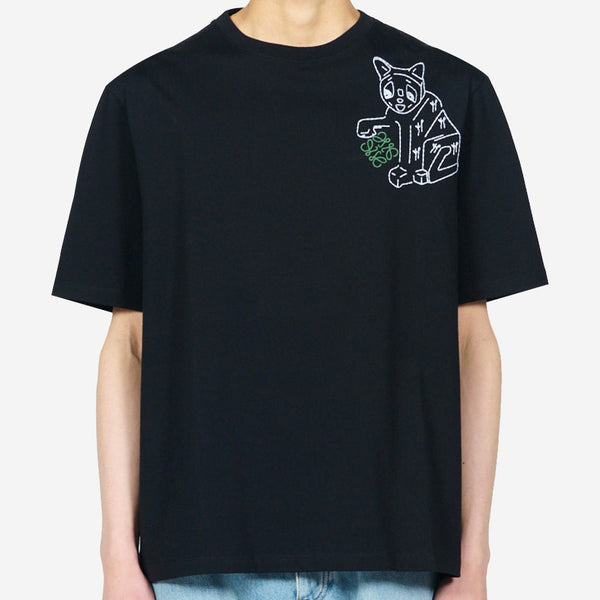 Luxury Embroidered T-shirt Iconic Art Meets Comfort