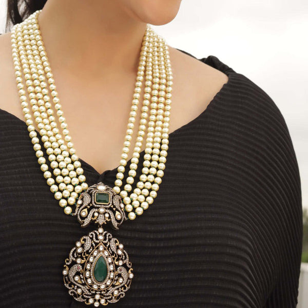 Royal Pearl and Green Stone Kundan Necklace Set