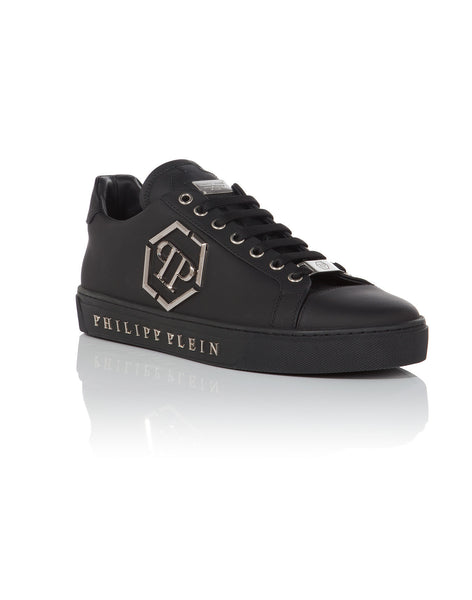 Exclusive  Branded Sneakers