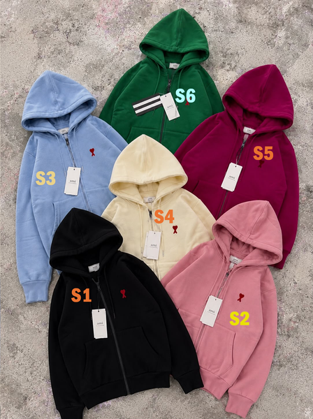 Women Premium Zip-Up Hoodie – Soft Fleece Hooded Sweatshirt with Embroidered Heart Patch