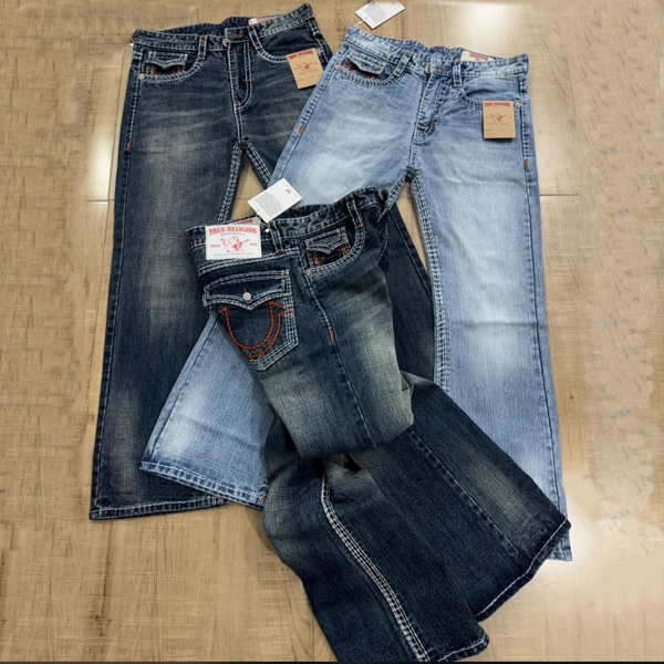 Exclusive Classic Denim Jeans For Man