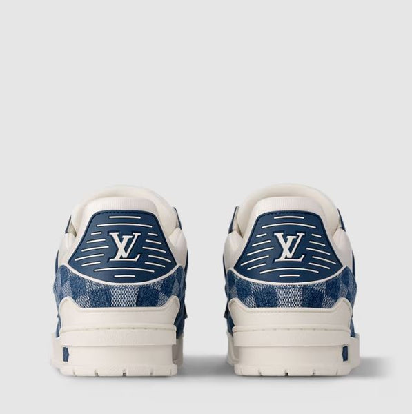 Fashion-Forward Trainer Sneaker – Imported Street Style Look