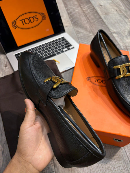 Iconic Black Leather Loafers with Gold Chain Detail