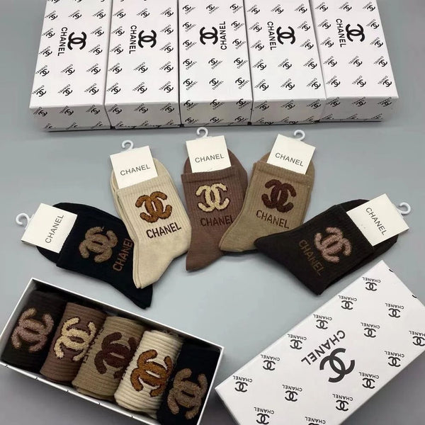 Luxury Designer-Style Cotton Crew Socks Premium Logo Pattern (Pack of 5)