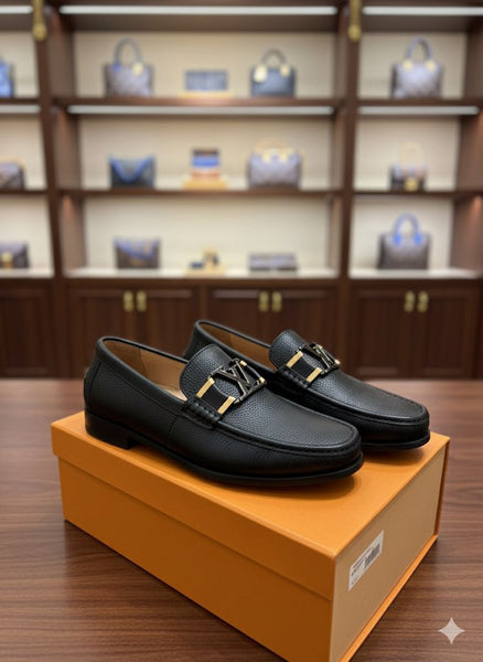 Men’s Premium Black Leather Loafers with Elegant Metal Buckle