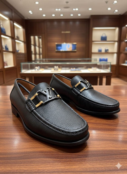 Men’s Premium Black Leather Loafers with Elegant Metal Buckle
