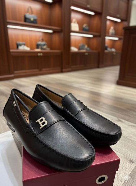 Luxury Black Leather Loafers with Classic Metal Initial Detail