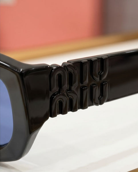 Premium  Square Sunglasses Luxury Fashion Eyewear