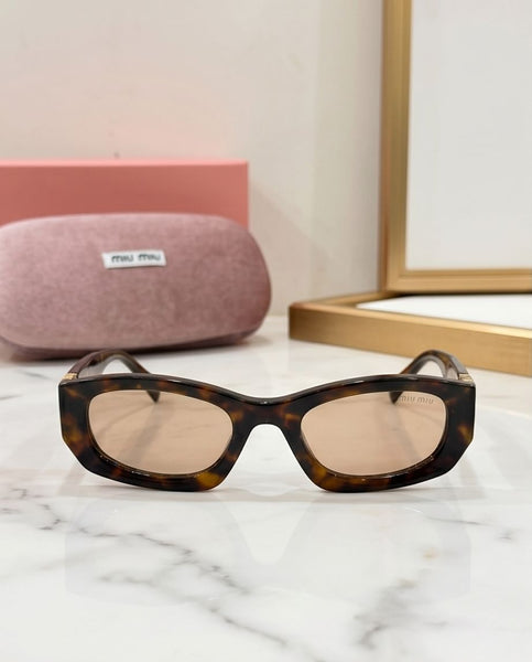 Premium  Square Sunglasses Luxury Fashion Eyewear