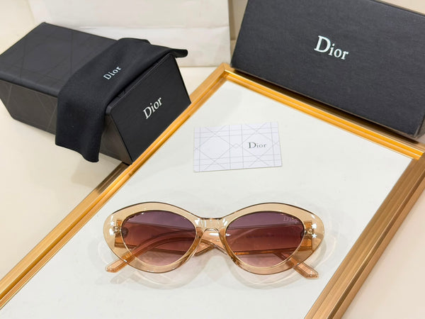Women’s Oversized Oval Sunglasses  Designer Eyewear