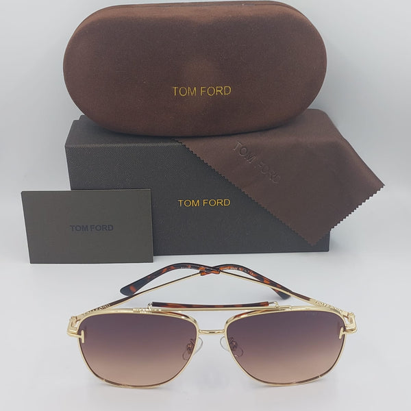 Brand Signature Square Sunglasses – Elegant Everyday Wear