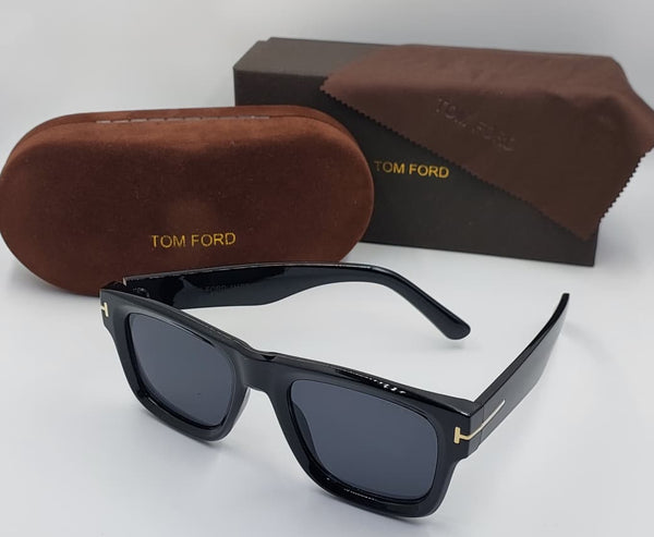 Luxury Square Sunglasses  Black Frame with UV-Protected Lenses
