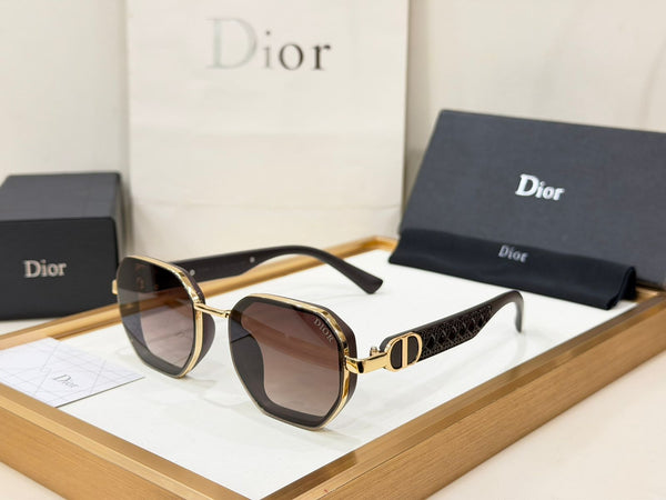 Elegant Men’s Oversized Gradient Square Sunglasses