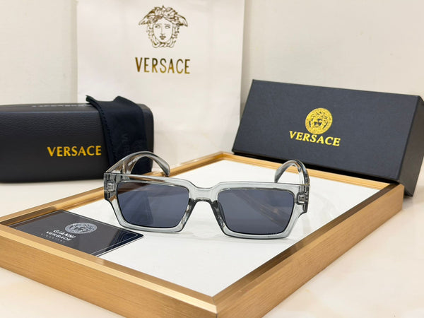 Luxury Square  Sunglasses with Gold Medusa-Inspired Temple Accent