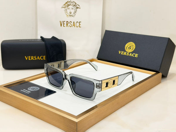 Luxury Square  Sunglasses with Gold Medusa-Inspired Temple Accent