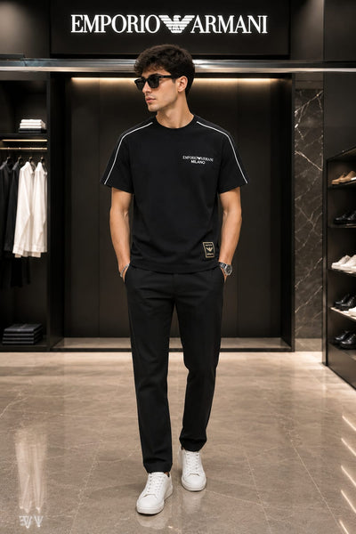 Premium Men's Black Crew Neck T-Shirt Minimal Logo Regular Fit Casual Wear