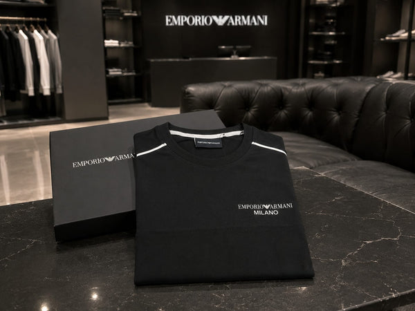 Premium Men's Black Crew Neck T-Shirt Minimal Logo Regular Fit Casual Wear