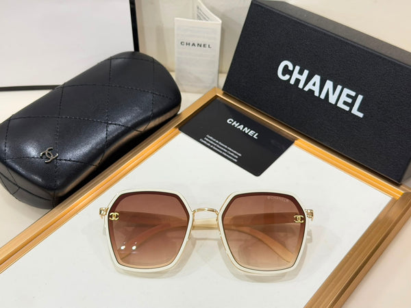 Premium Square Gradient Sunglasses Luxury UV-Protected Eyewear for Women