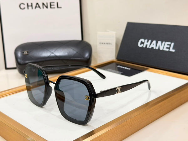 Premium Square Gradient Sunglasses Luxury UV-Protected Eyewear for Women