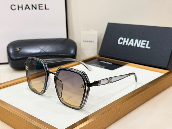 Premium Square Gradient Sunglasses Luxury UV-Protected Eyewear for Women