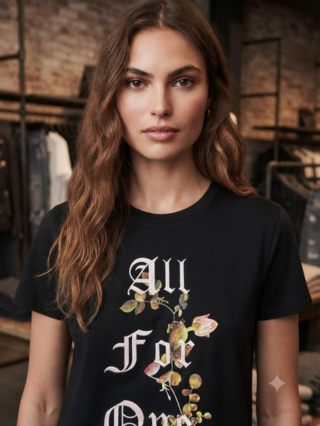 Women Black Floral Graphic Print T-Shirt – Stylish Casual Everyday Wear