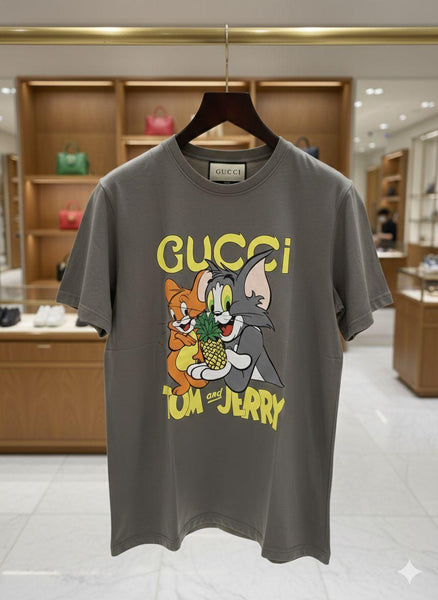 Premium Cartoon Graphic T-Shirt for Men – Cat & Mouse Printed Casual Tee