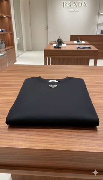 Men Black Oversized T-Shirt – Minimal Logo Short Sleeve Crew Neck Casual Tee