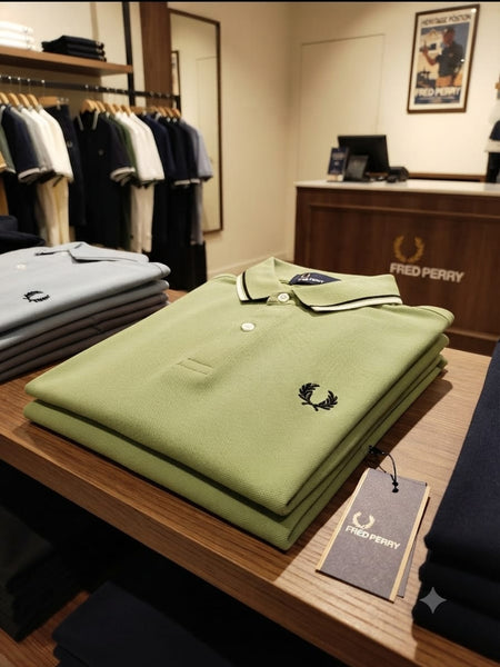 Men’s Olive Green Polo T-Shirt – Classic Sporty Style