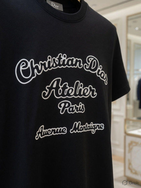 Women Black Printed Round Neck T-Shirt