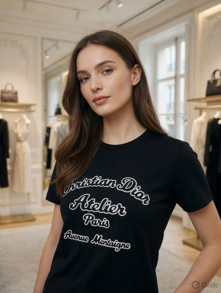 Women Black Printed Round Neck T-Shirt