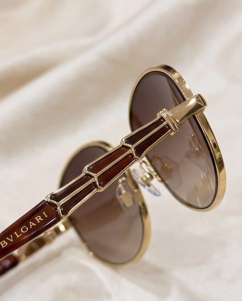 Elegant Oversized Round Frame Sunglasses with Gradient Lenses with UV Protection